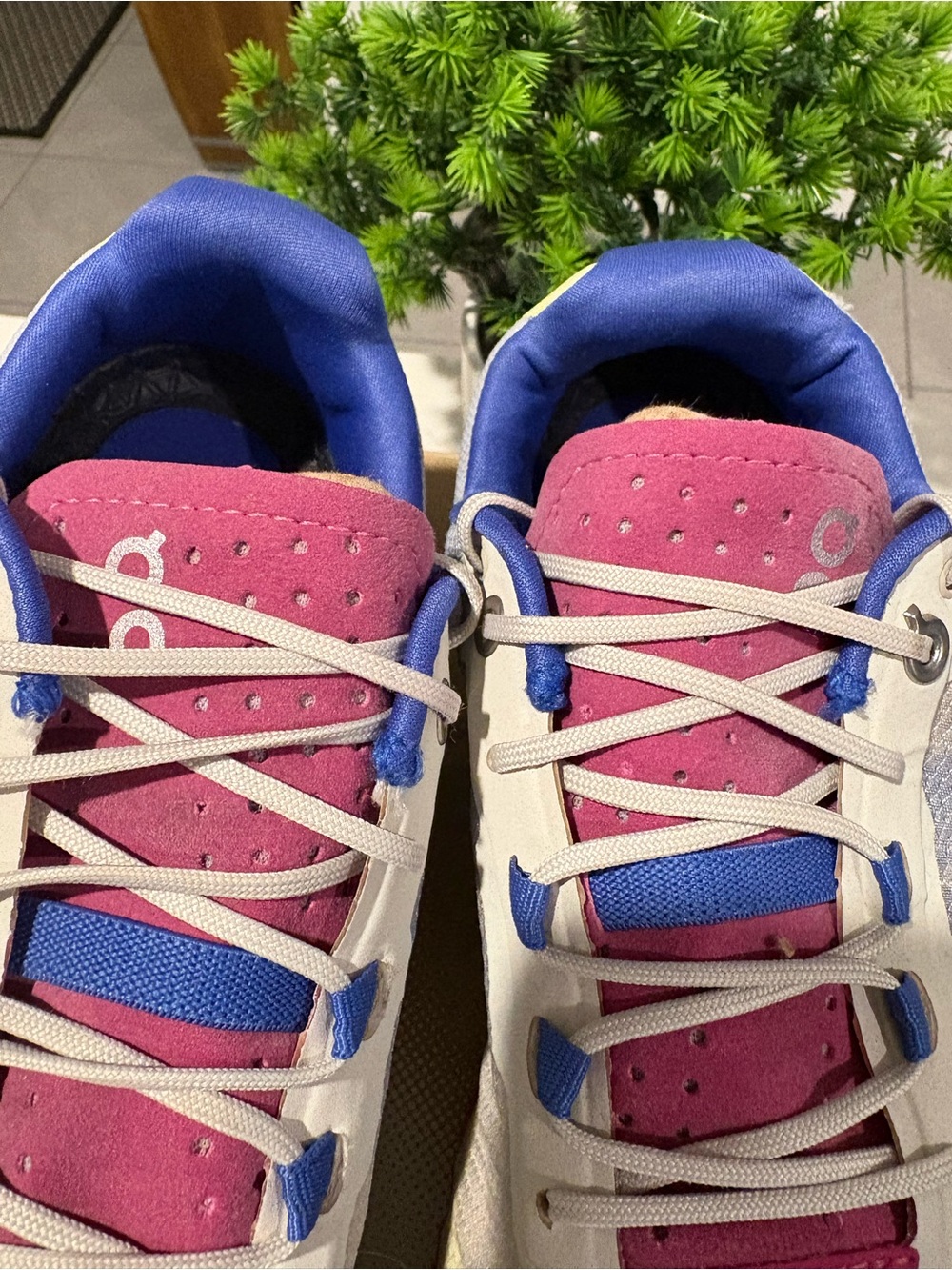 On Cloud Cloudvista women’s size 7.5 hiking running shoes - Picture 3 of 11